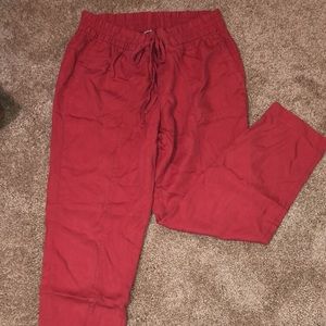 Old Navy Linen Crops!